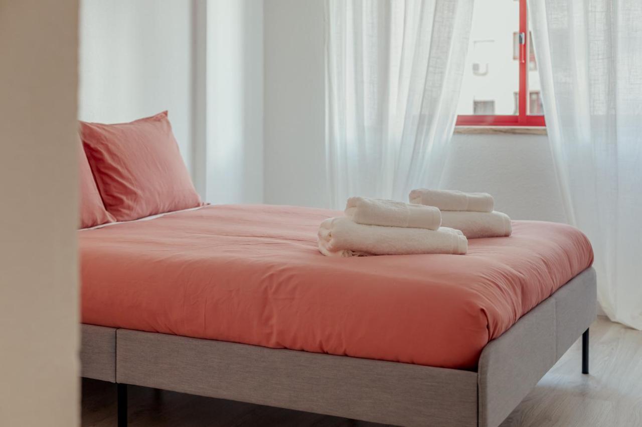 Elegant 3 Bedroom Apt - City Centre - Garage - Metro Lisboa المظهر الخارجي الصورة