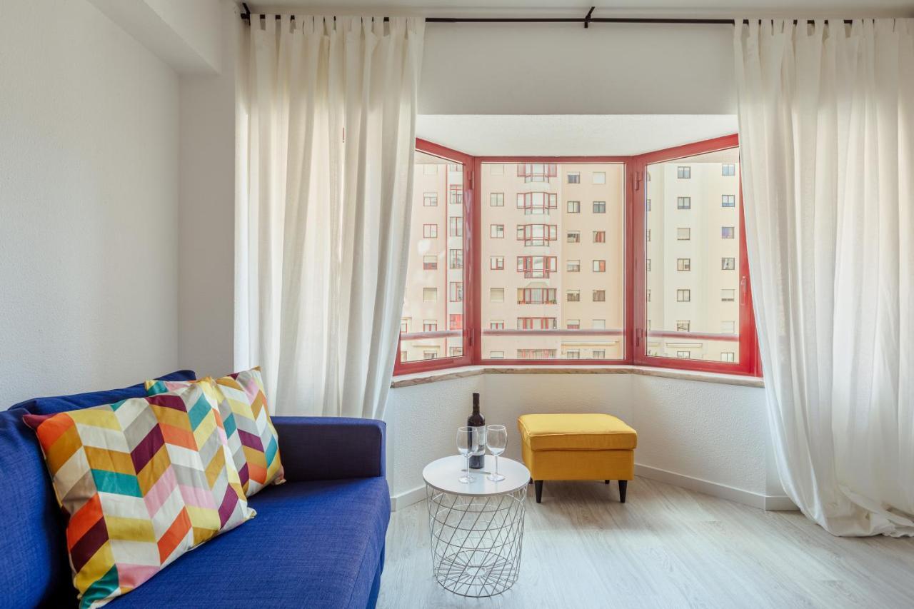 Elegant 3 Bedroom Apt - City Centre - Garage - Metro Lisboa المظهر الخارجي الصورة